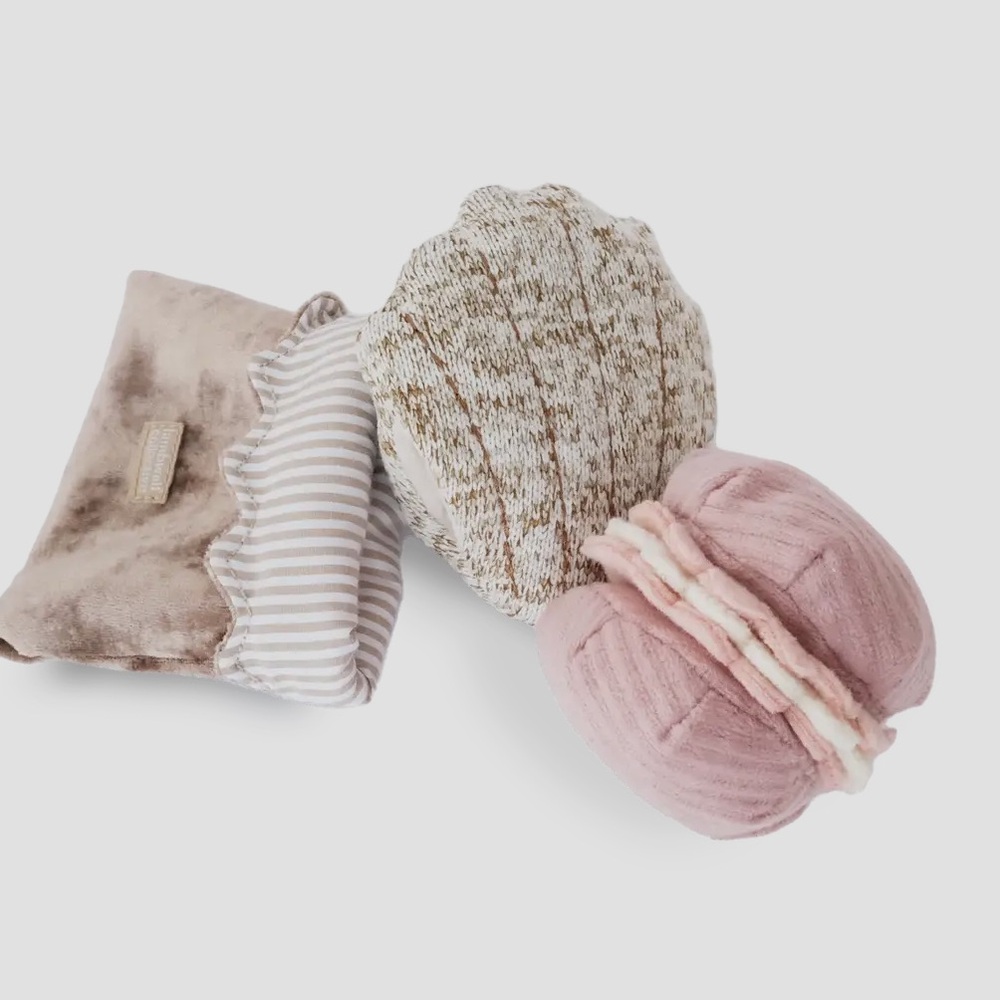 Macaroon and Madeline Snuffle Enrichment Dog Toy
